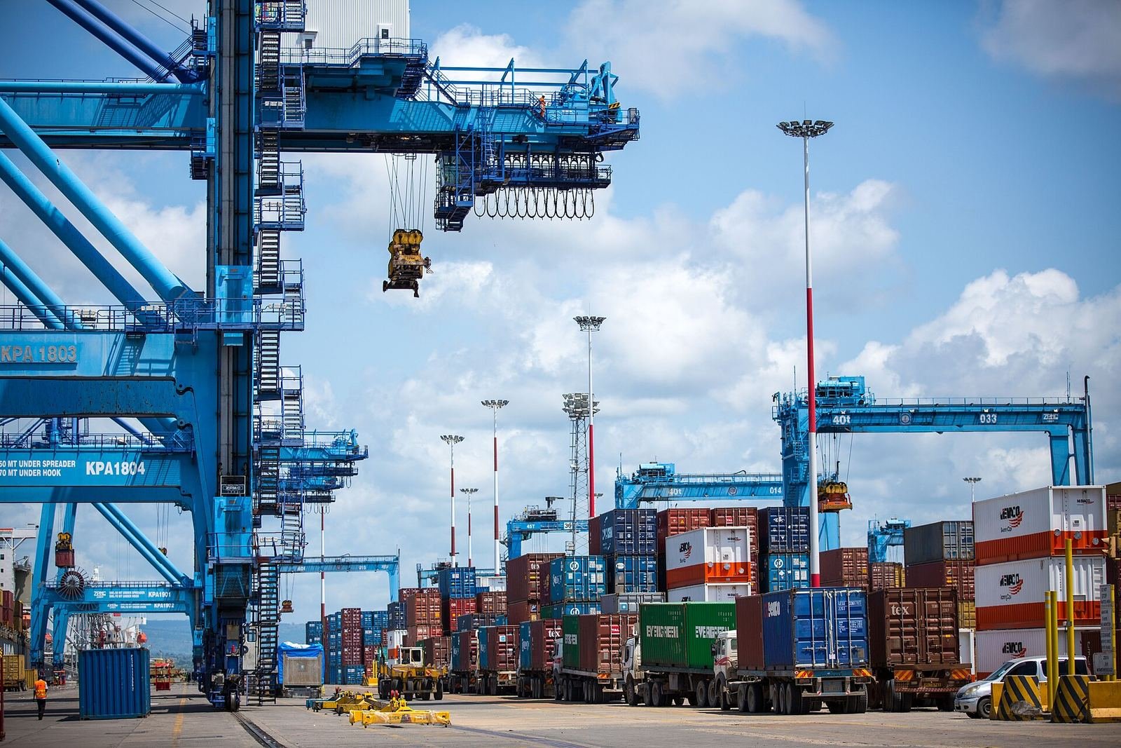 Container stacks and ship-to-shore cranes at the Port of Mombasa